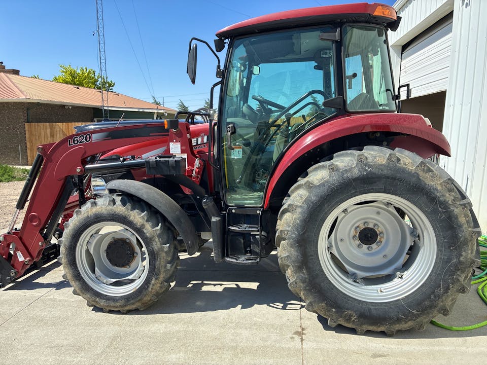 Case Farmall 75C Ankara