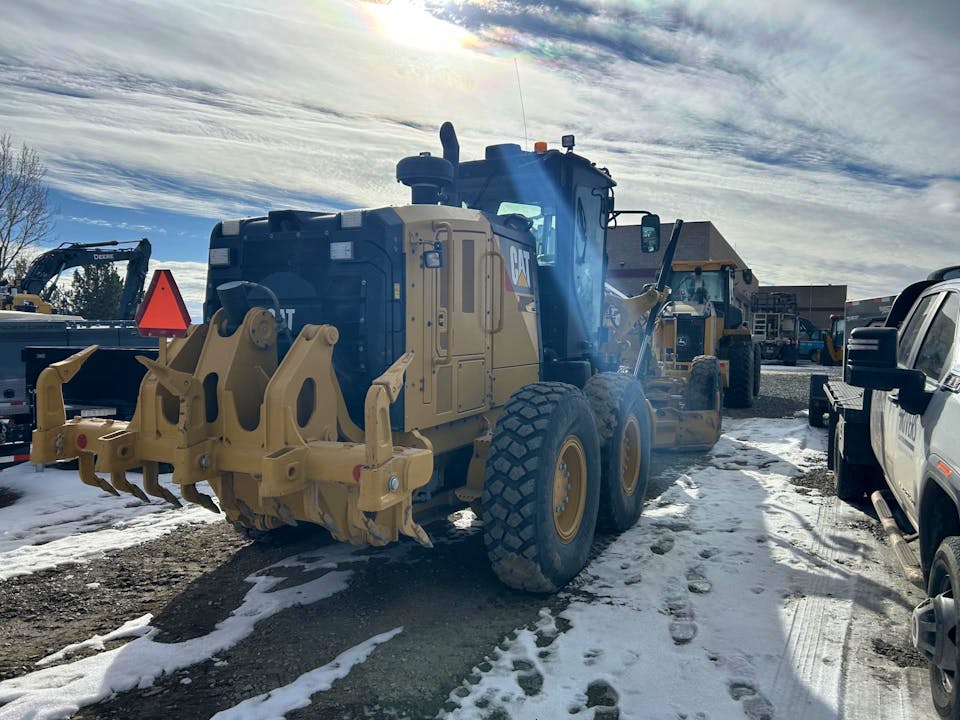 Caterpillar 140M-3 AWD