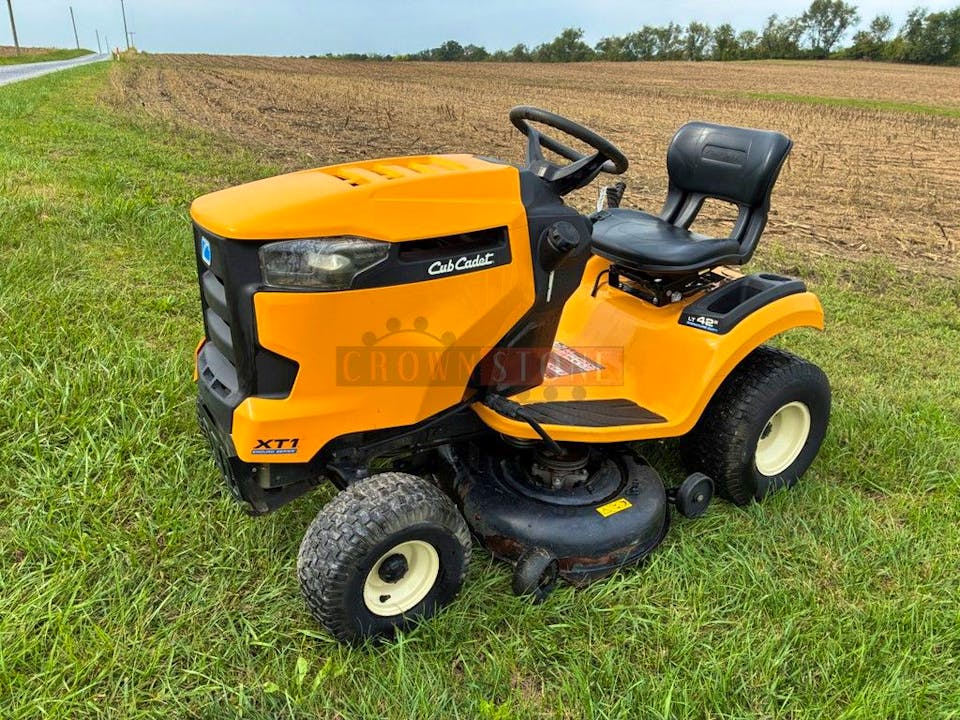 Cub Cadet XT1 LT42 Enduro Series-13AVA1CS056