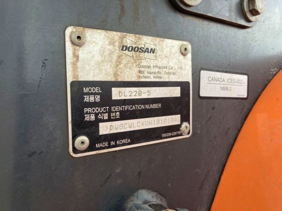 Doosan DL220-5