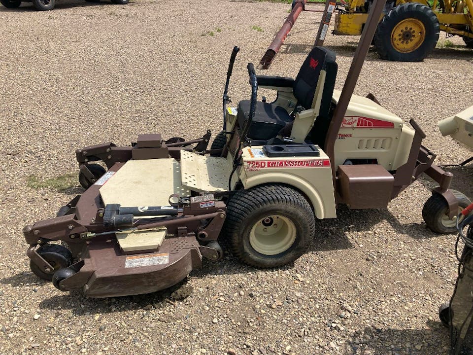 GRASSHOPPER 725D