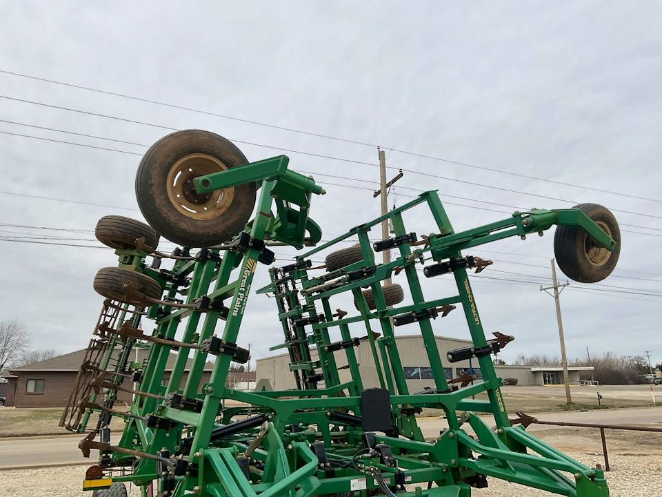 Great Plains 6330 Ripper