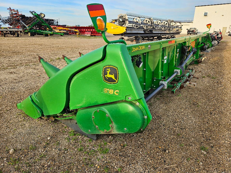 John Deere 618C