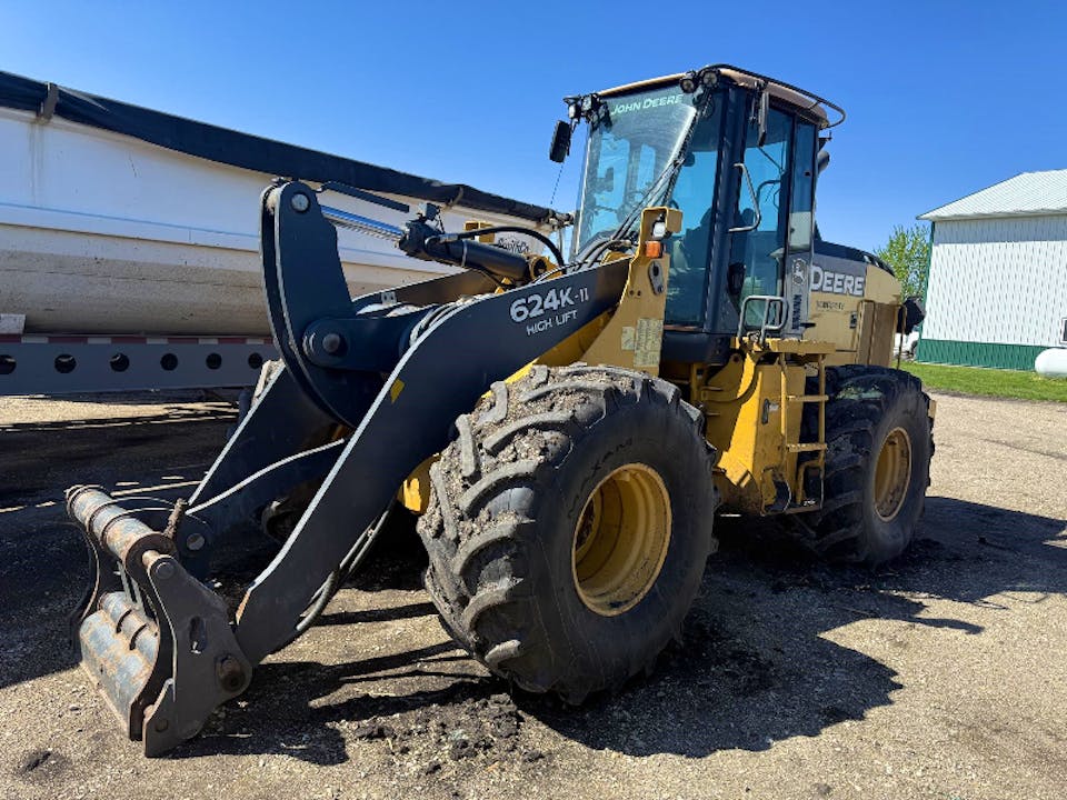 John Deere 624K