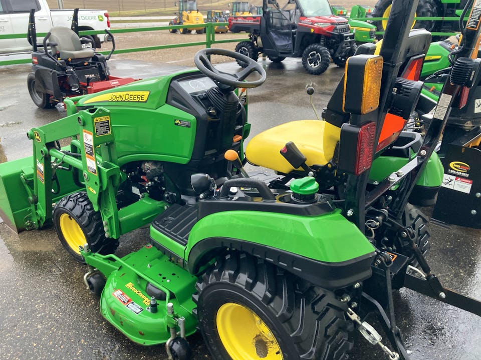 John Deere 1025R