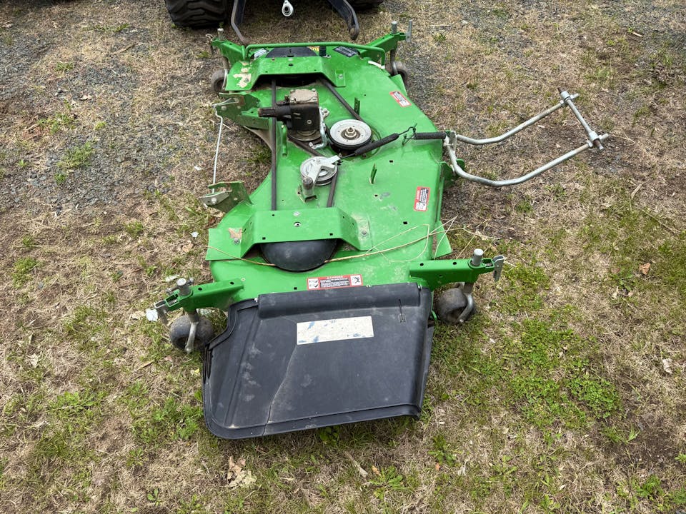 John Deere 1025R