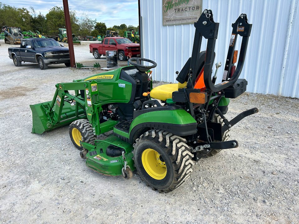 John Deere 1025R