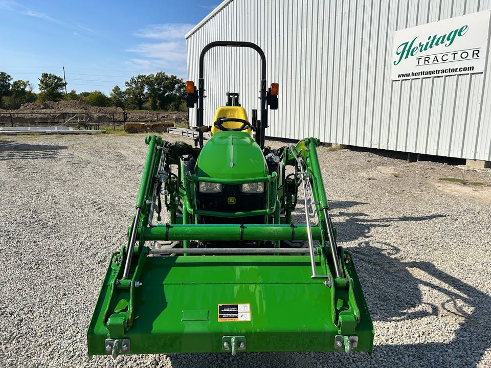 John Deere 1025R TLB