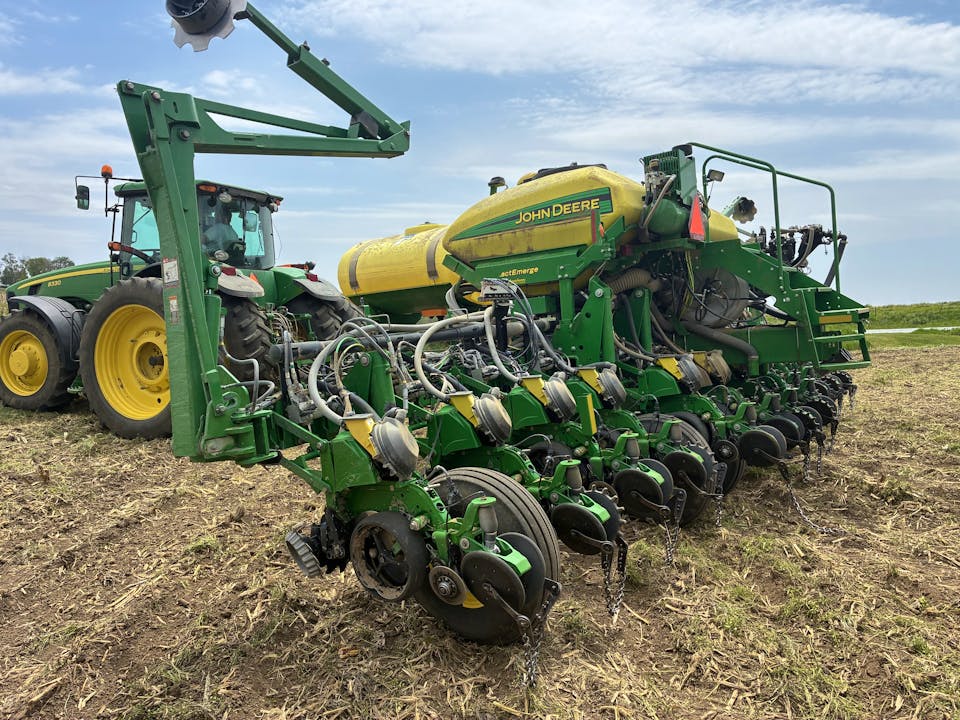 John Deere 1775NT