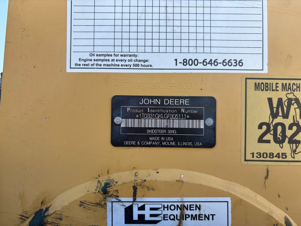 John Deere 331G