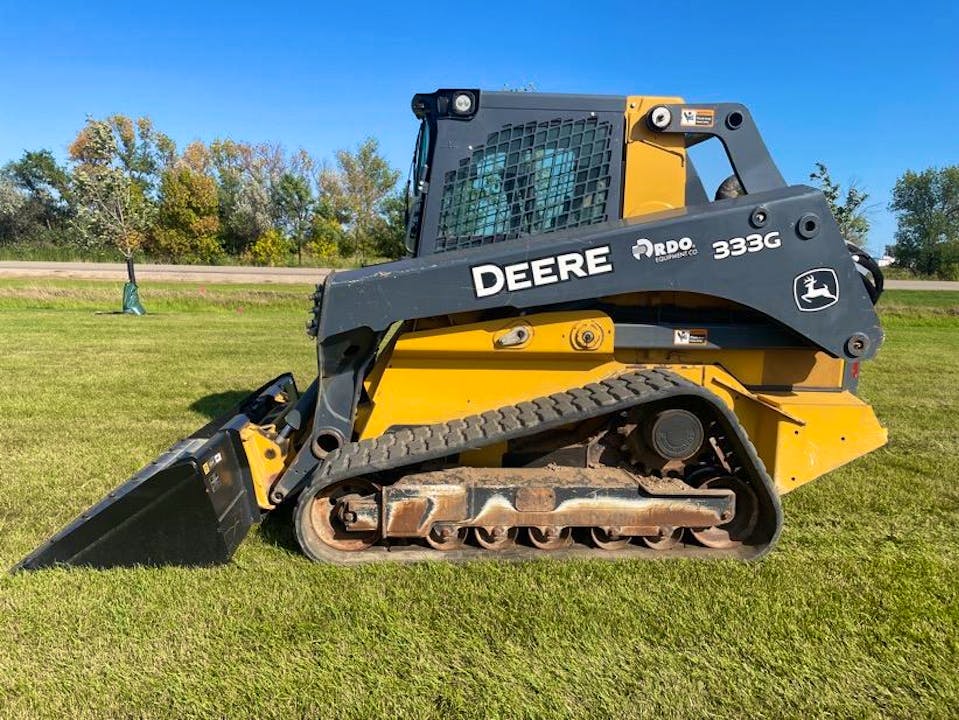John Deere 333G