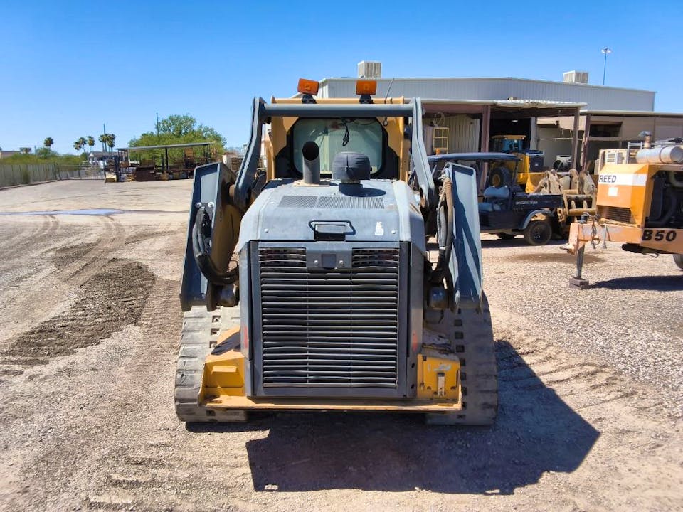 John Deere 333G