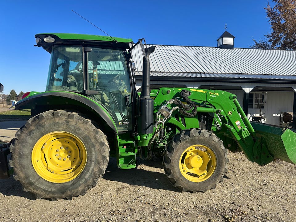 John Deere 5115R