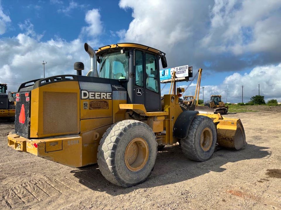 John Deere 544K