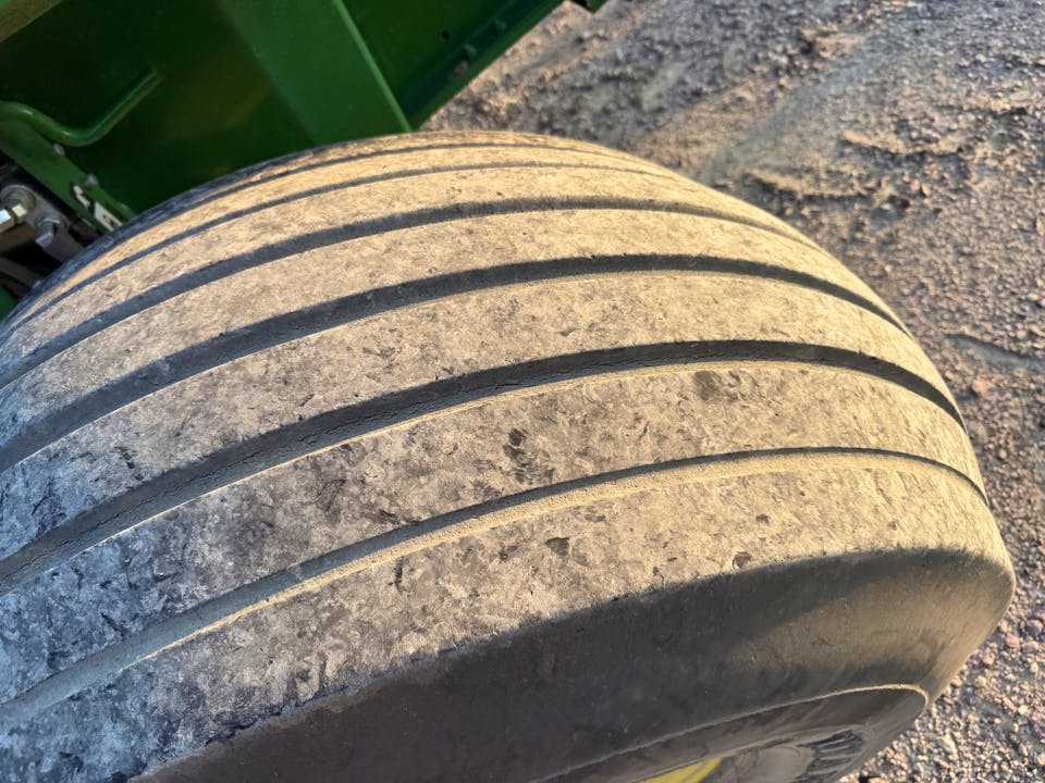 John Deere 569 Premium