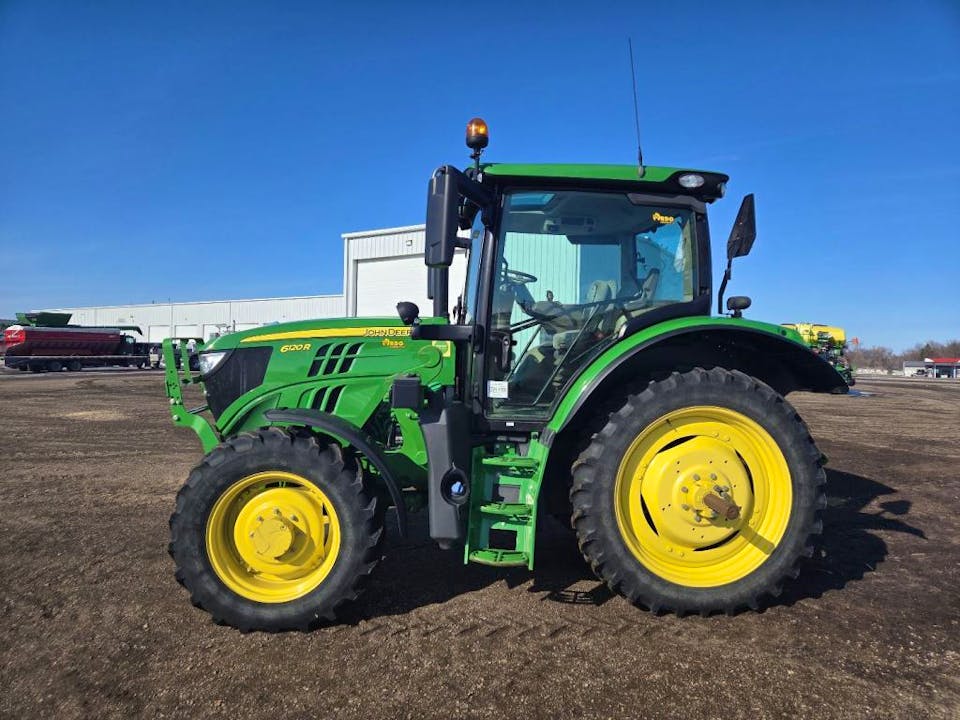 John Deere 6120R