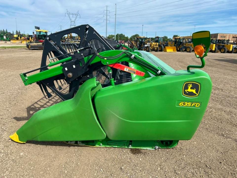 John Deere 635FD