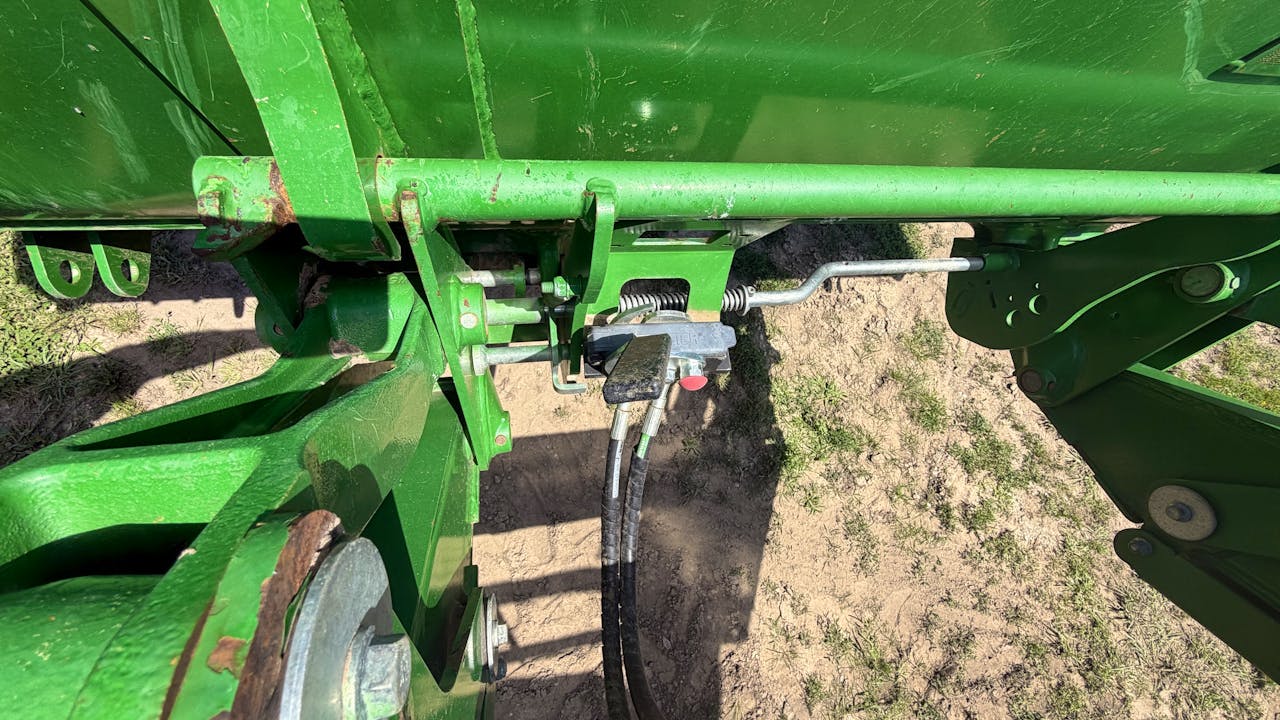 John Deere 640R