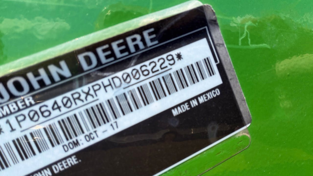 John Deere 640R