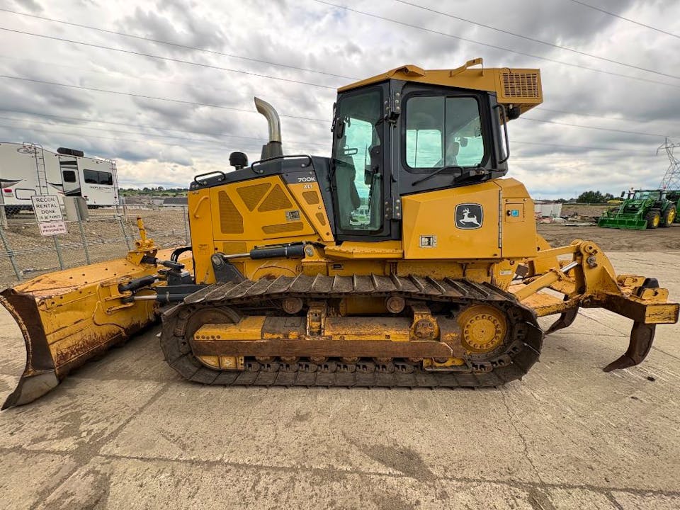 John Deere 700K