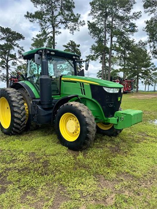John Deere 7210R