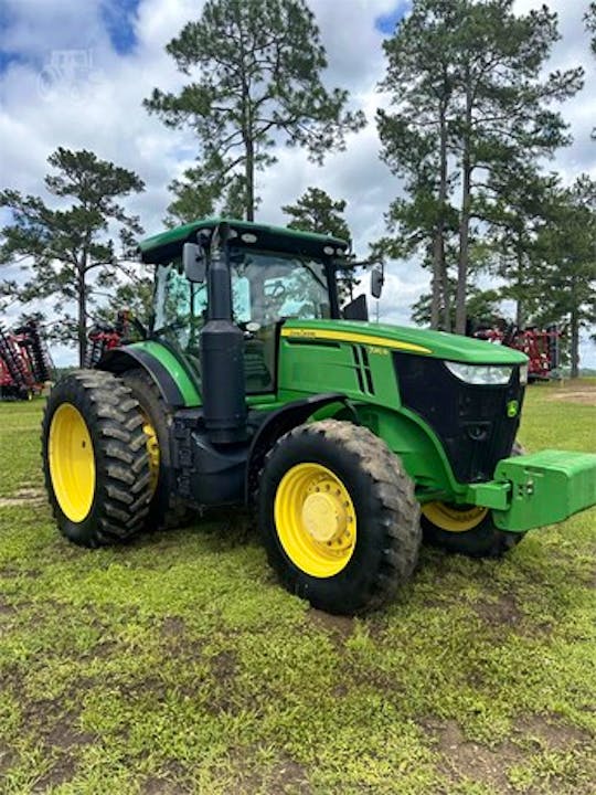John Deere 7210R