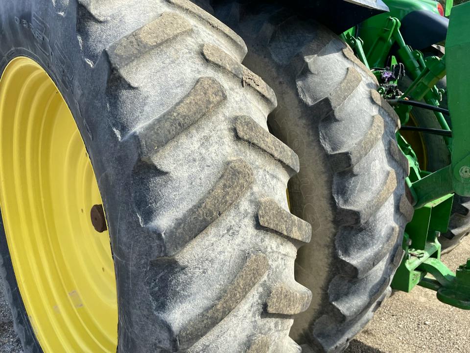 John Deere 8345R