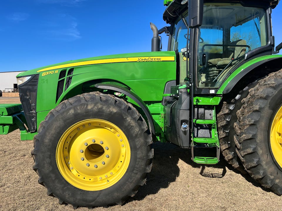 John Deere 8370R