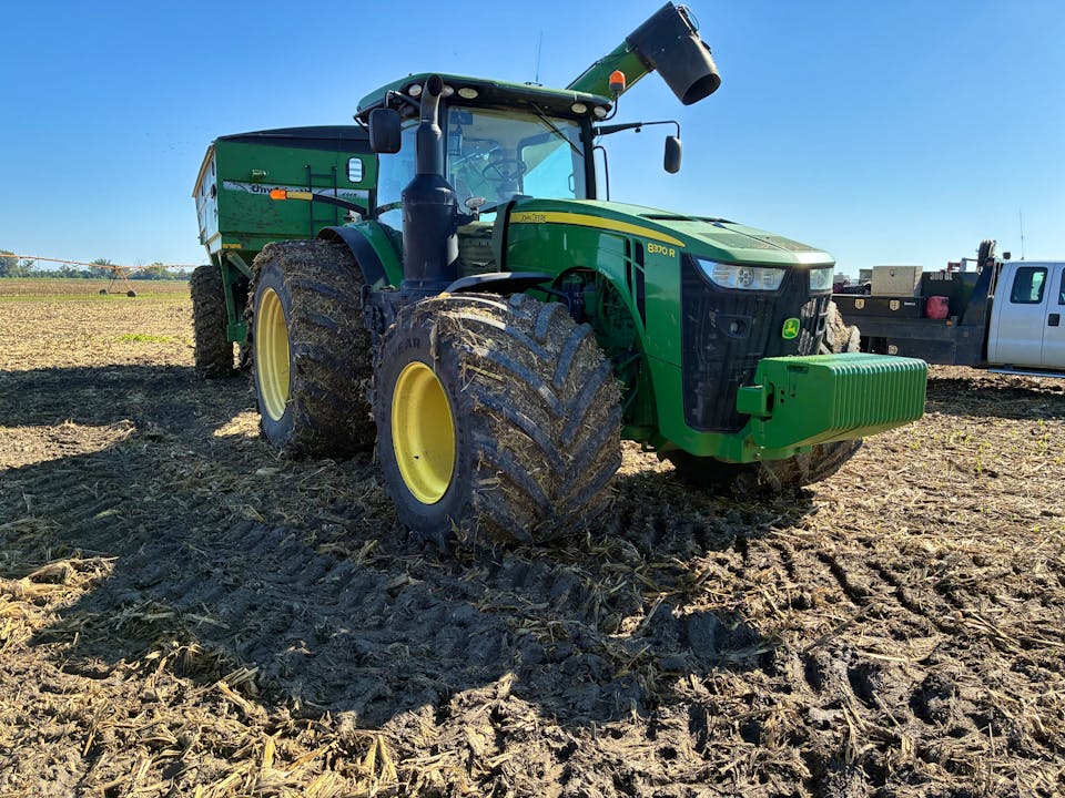 John Deere 8370R