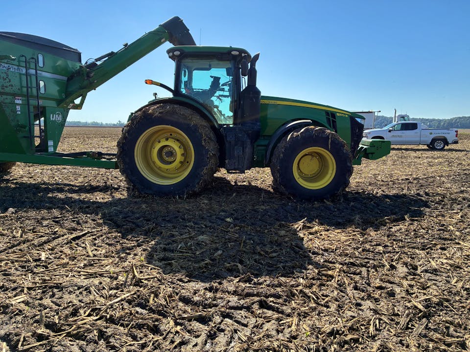 John Deere 8370R