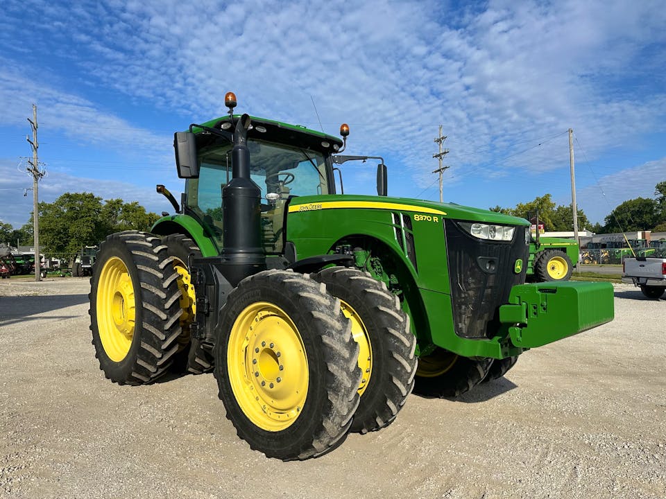 John Deere 8370R