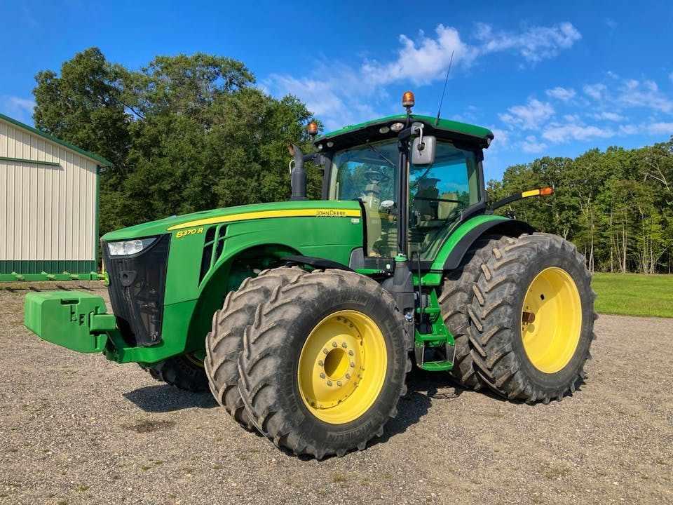 John Deere 8370R