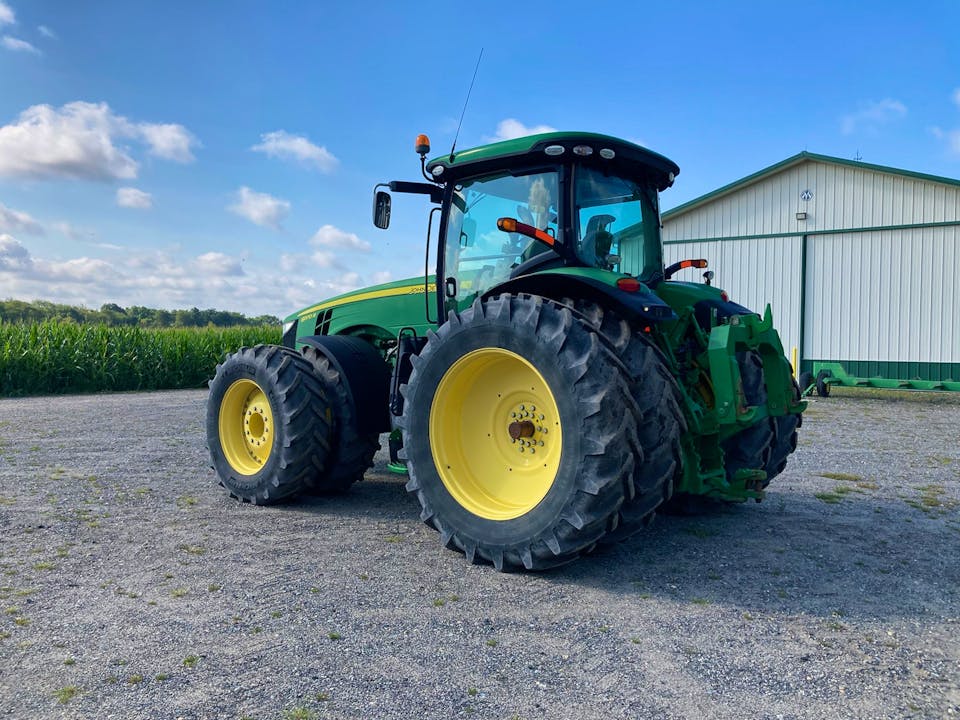 John Deere 8370R