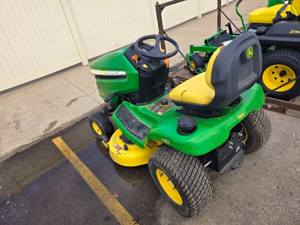 John Deere X354