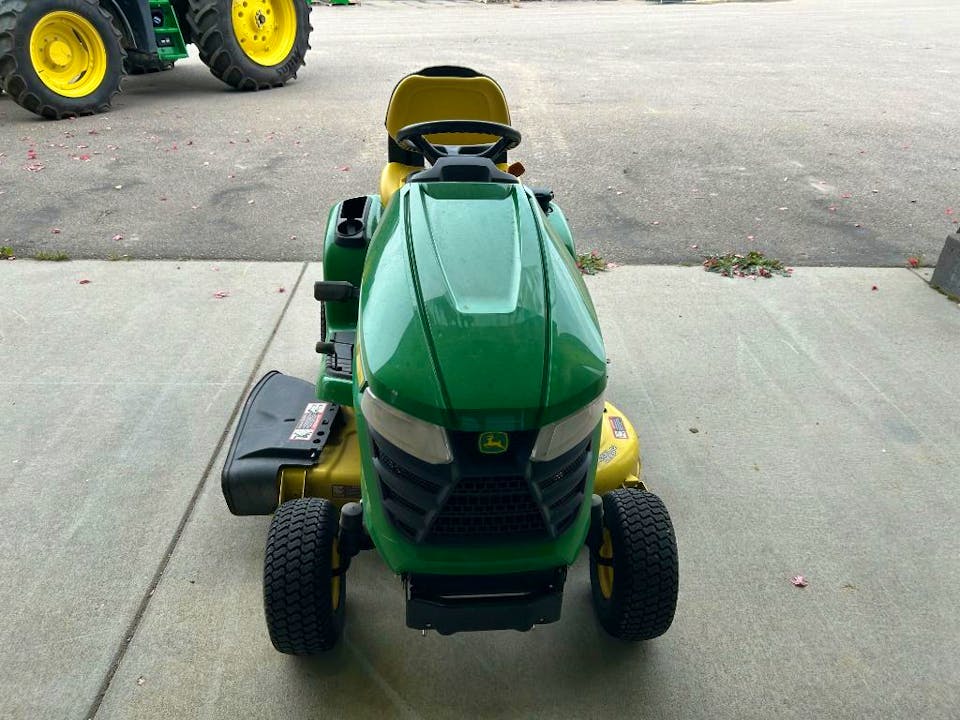 John Deere X370