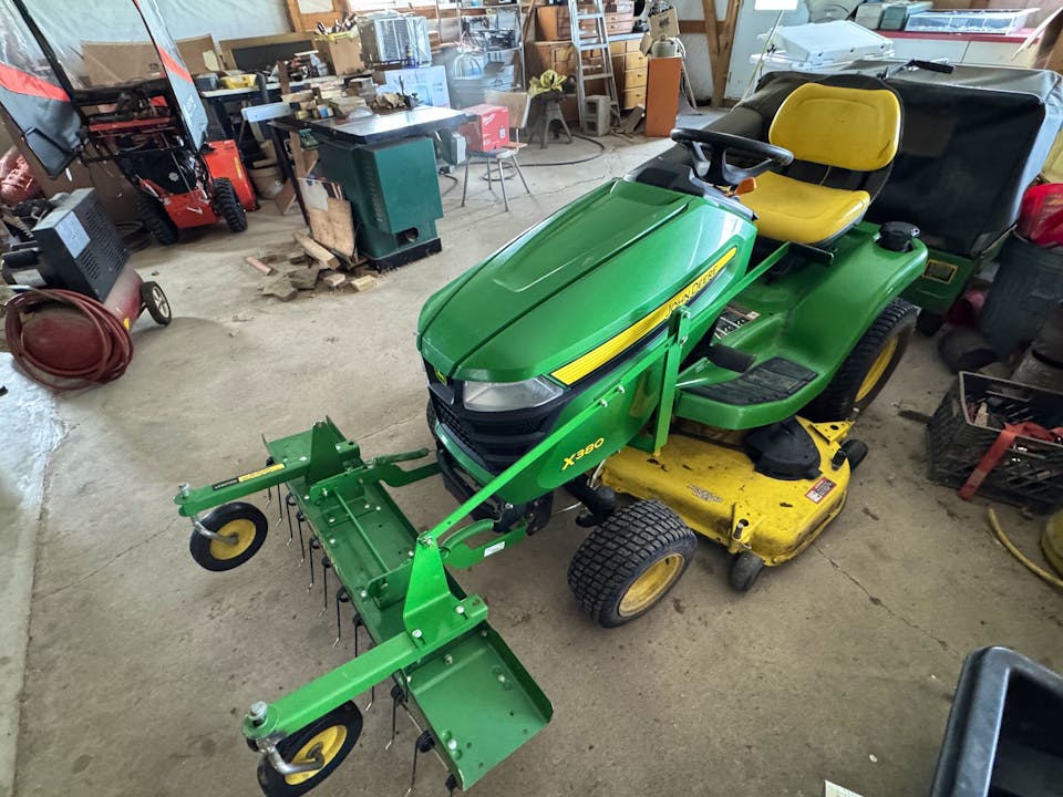John Deere X380