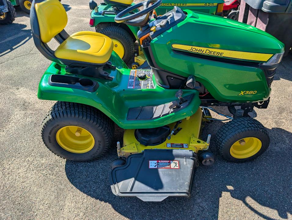 John Deere X380