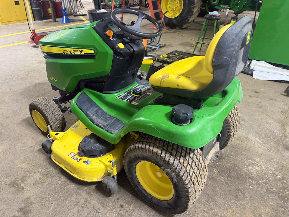 John Deere X390