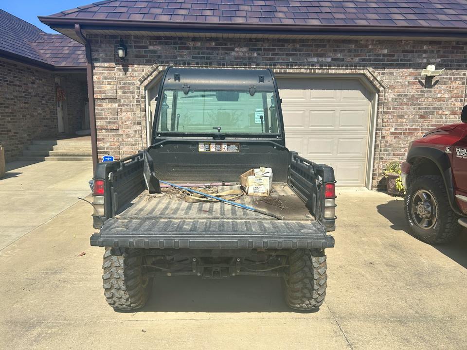 John Deere XUV825I GREEN