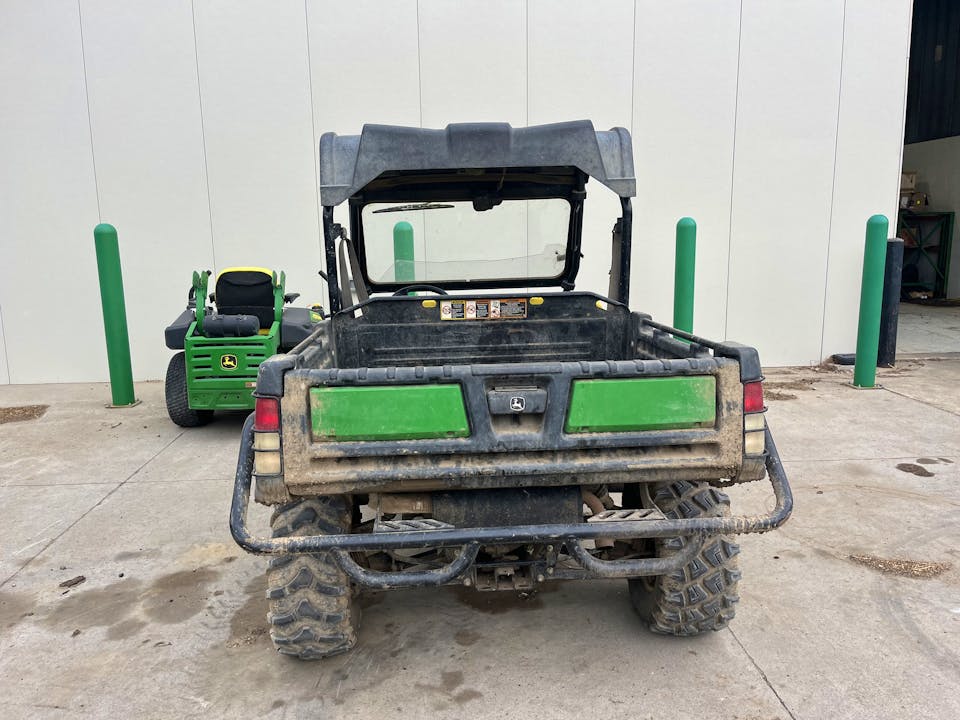 John Deere XUV825i