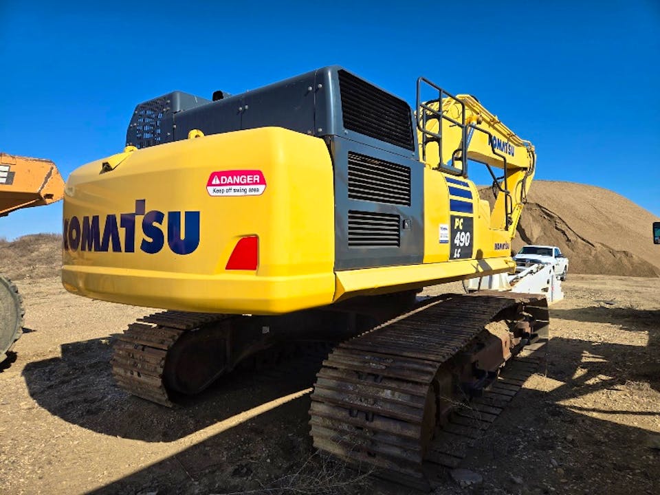 KOMATSU PC490LC-11