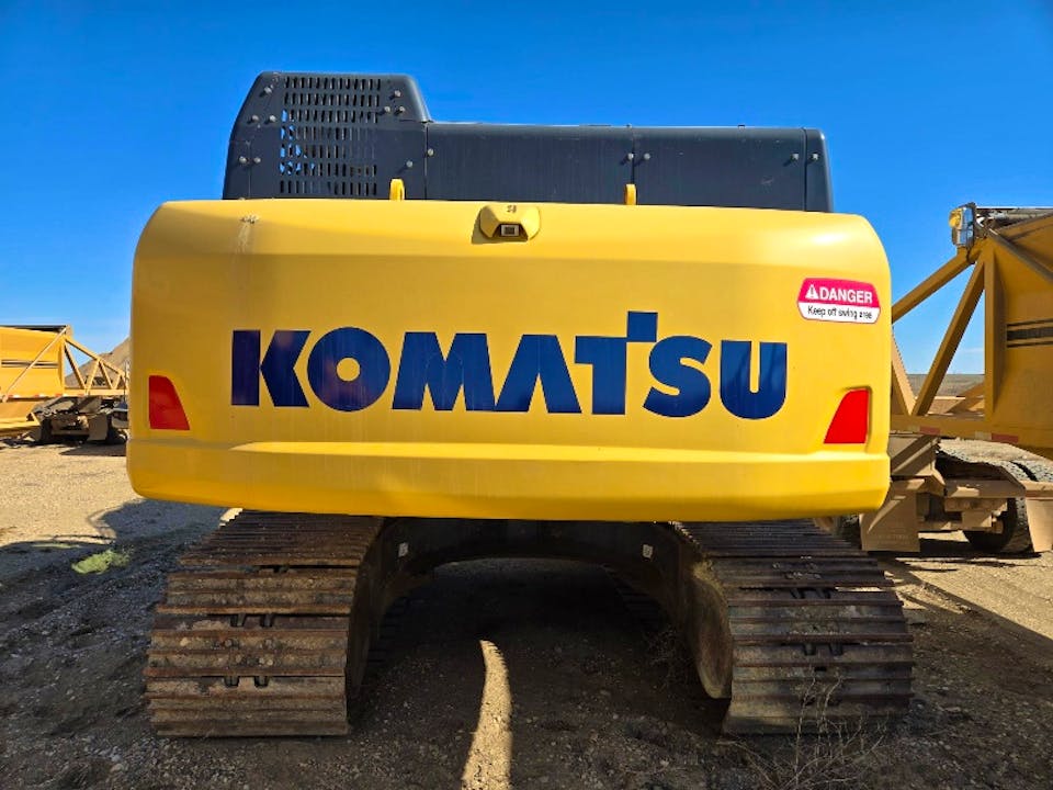 KOMATSU PC490LC-11