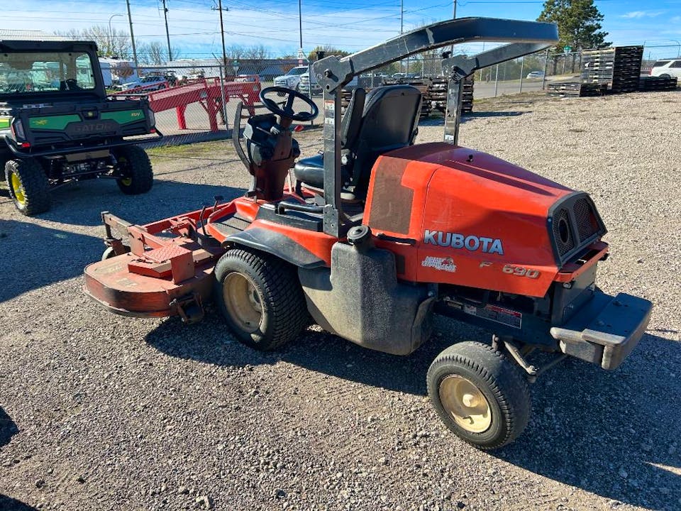 Kubota F2690