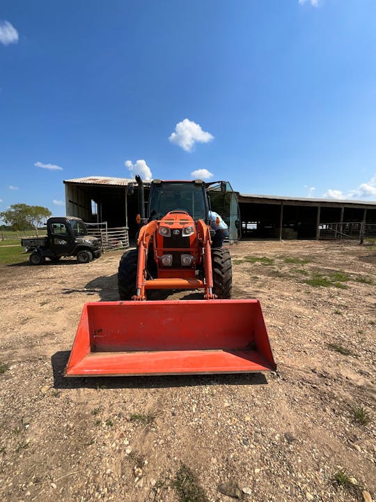 Kubota M6-111