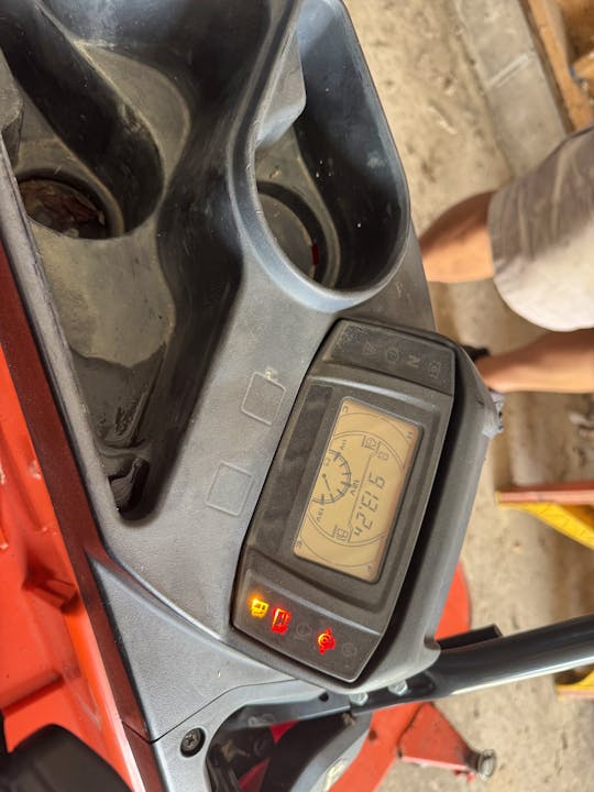 Kubota ZD1211