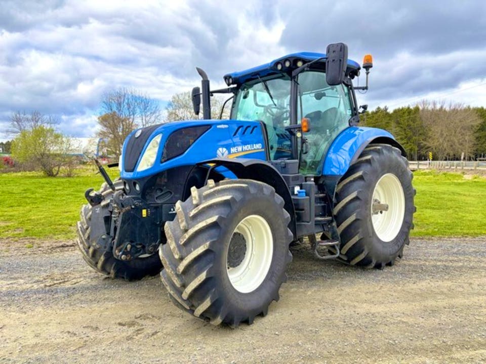 New Holland T7.260