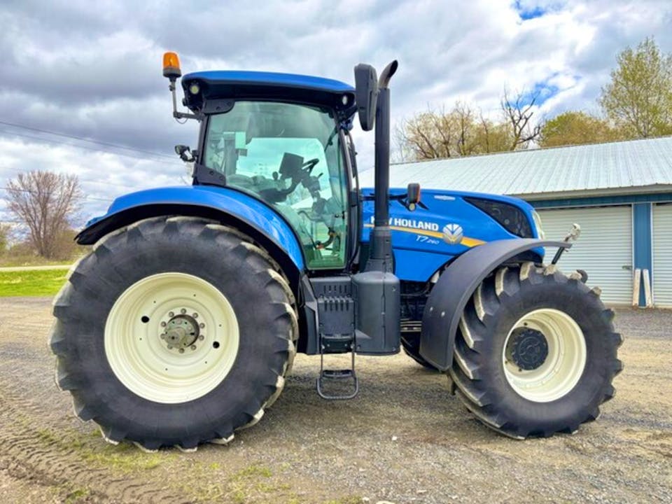 New Holland T7.260