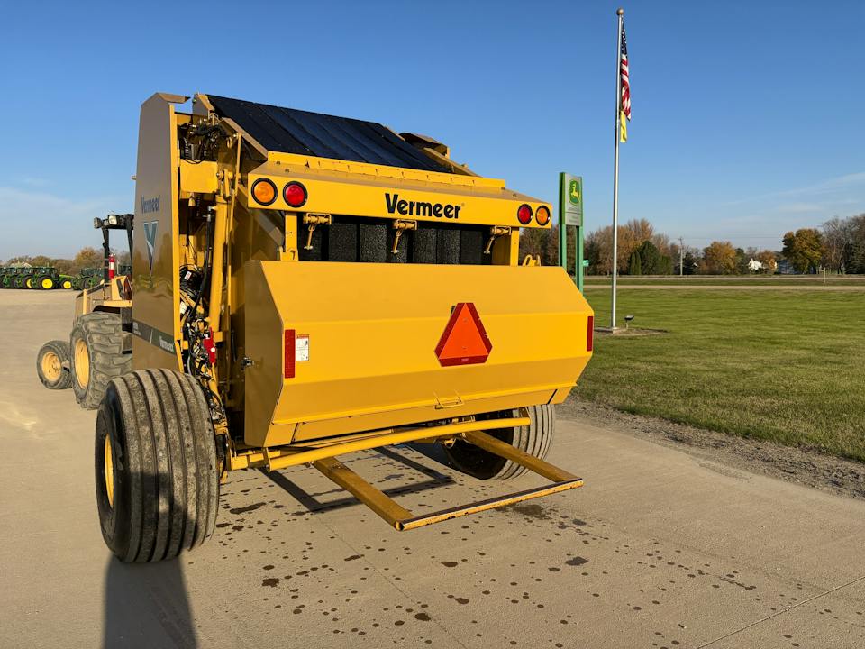 Vermeer 605N Cornstalk Special