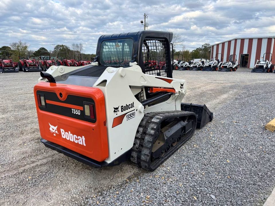 Bobcat T550