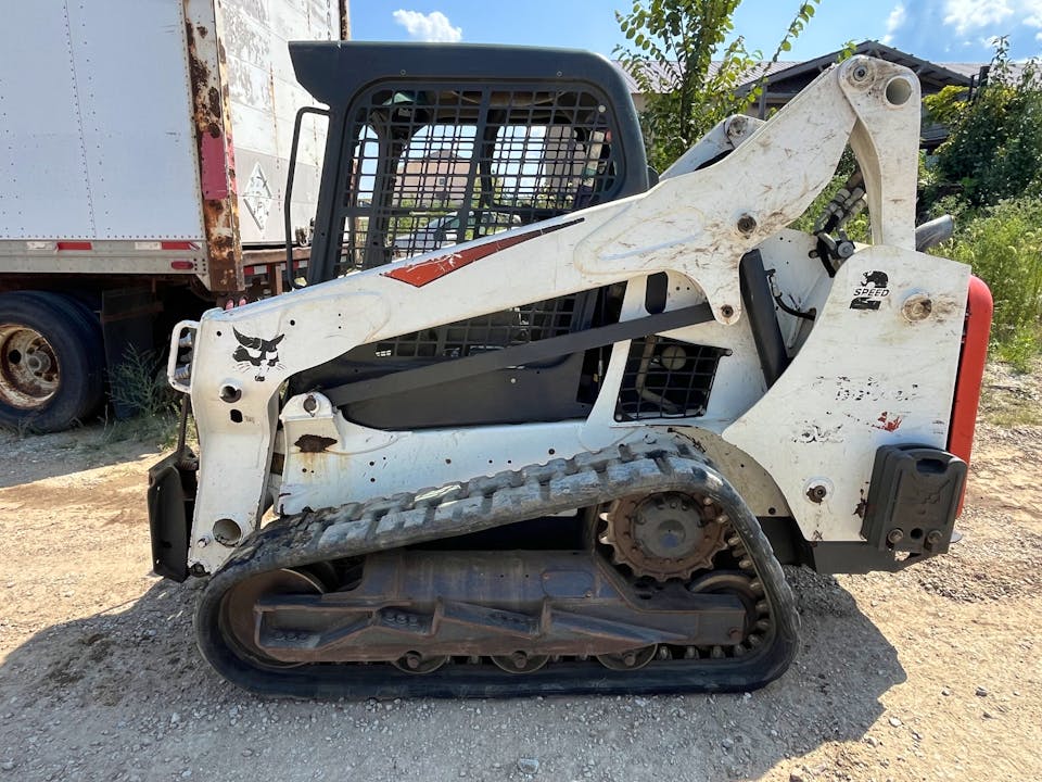 Bobcat T595